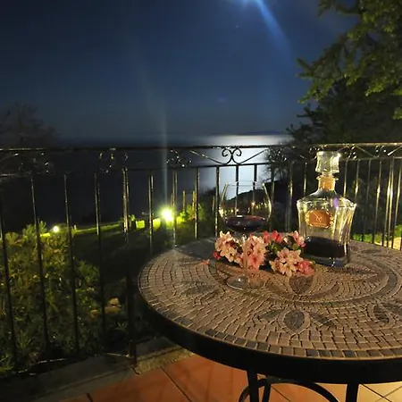 Hotel Maistra Цагарада Номер фото